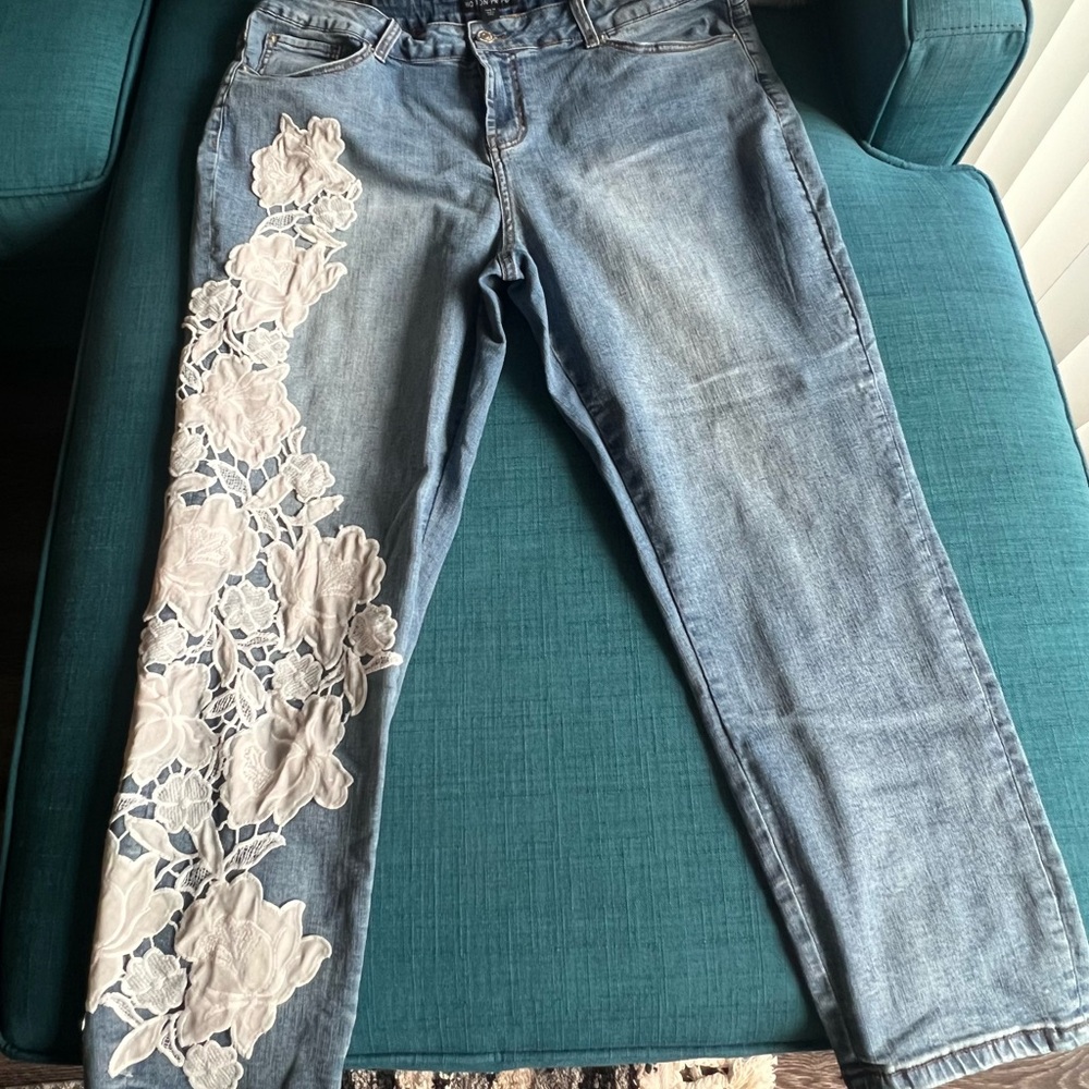 Boston Proper Straight Leg Blue and White Jeans with Floral Accent